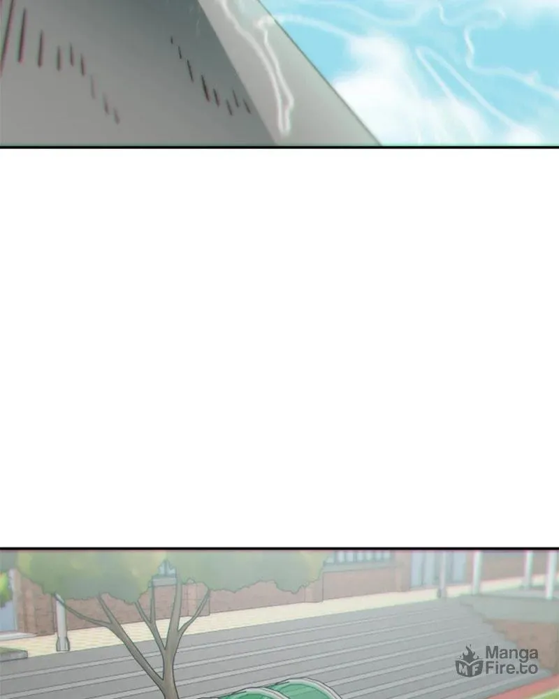 A High School Girl Is a God, But I