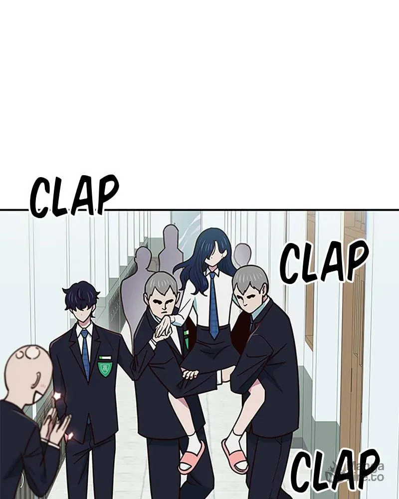 A High School Girl Is a God, But I