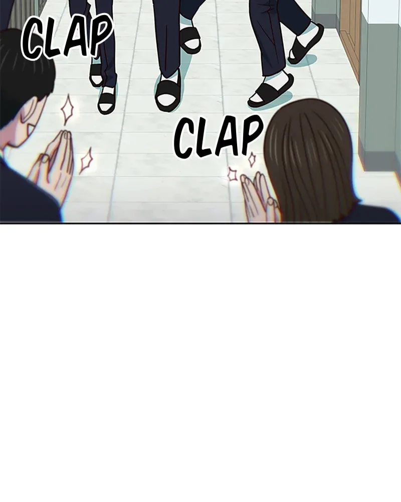 A High School Girl Is a God, But I