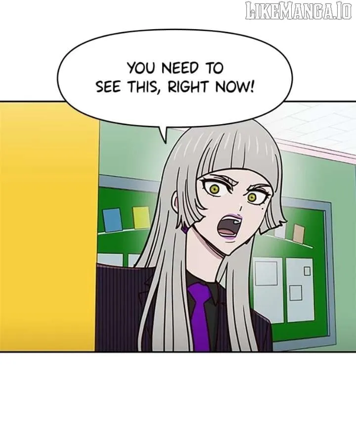 A High School Girl Is a God, But I