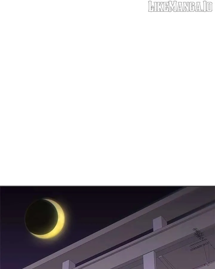 A High School Girl Is a God, But I