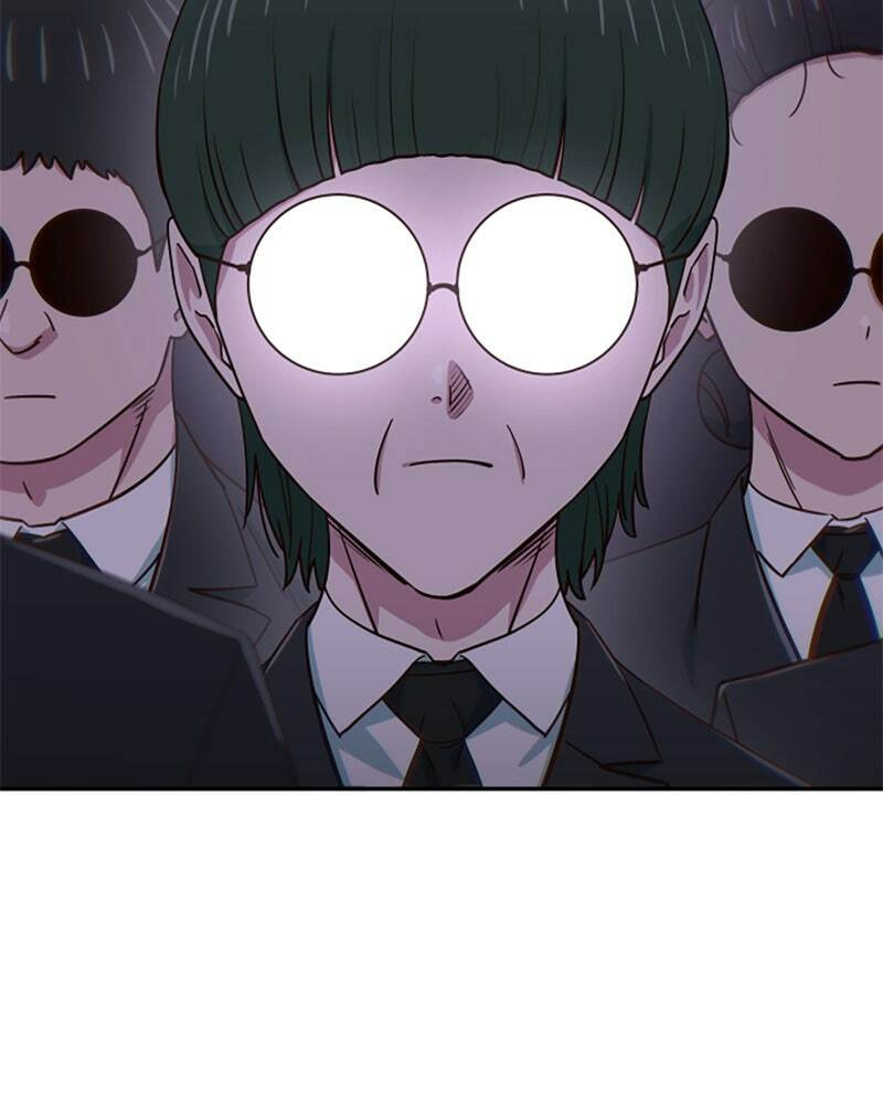 A High School Girl Is a God, But I
