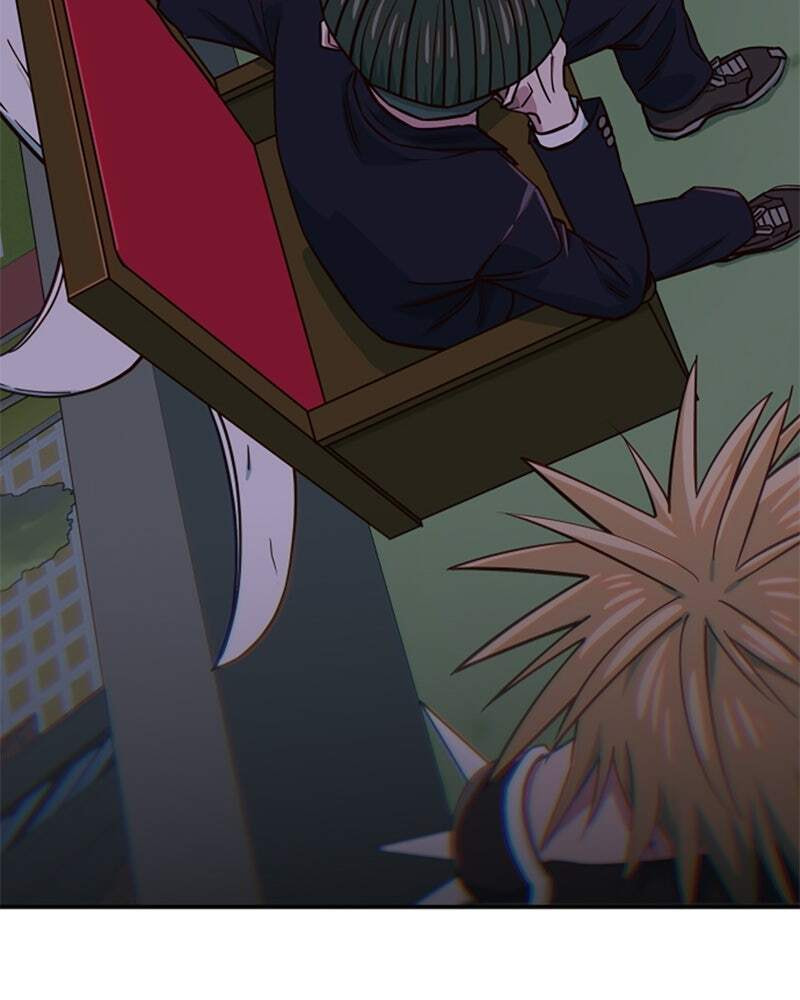 A High School Girl Is a God, But I