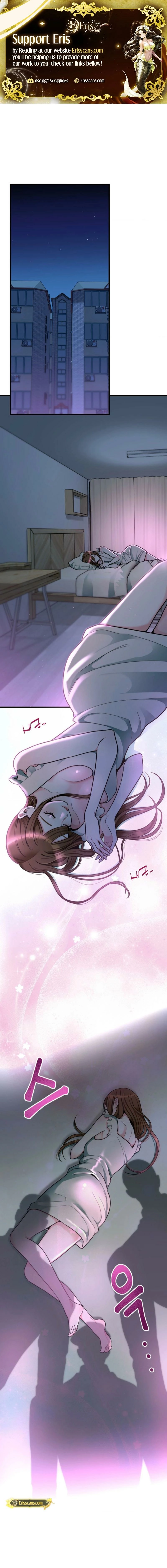 A Woman Obsessed with Uniforms Chapter 1 page 1 - 