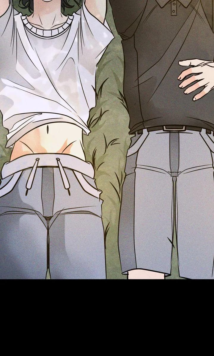 Behind the Lens Chapter 4 page 33 - 