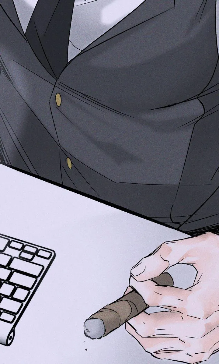 Behind the Lens Chapter 5 page 4 - 