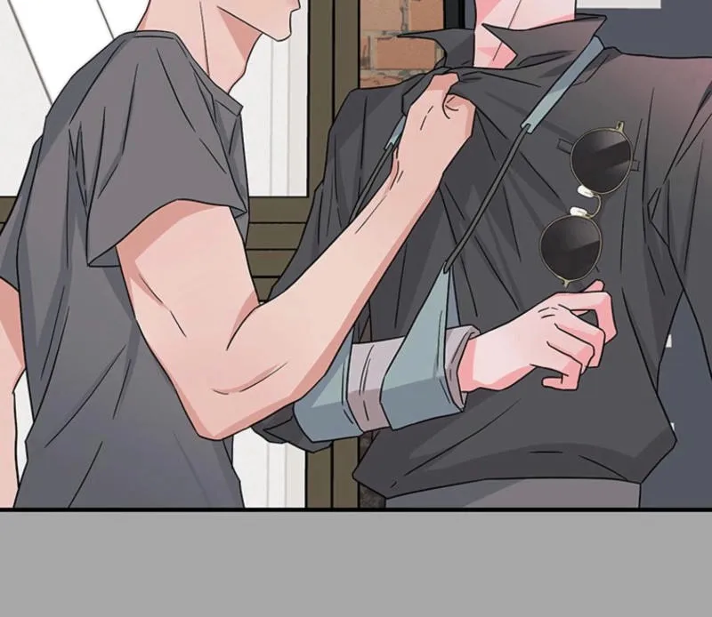 Gold Hands Chapter 4 page 64 - 