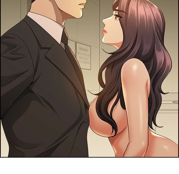 Her Bodyguard Chapter 1 page 131 - 