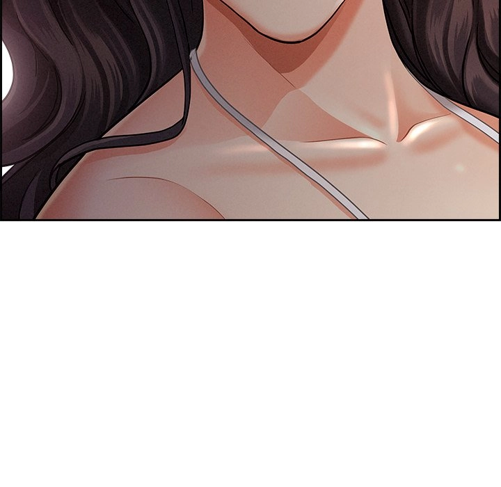 Her Bodyguard Chapter 1 page 68 - 