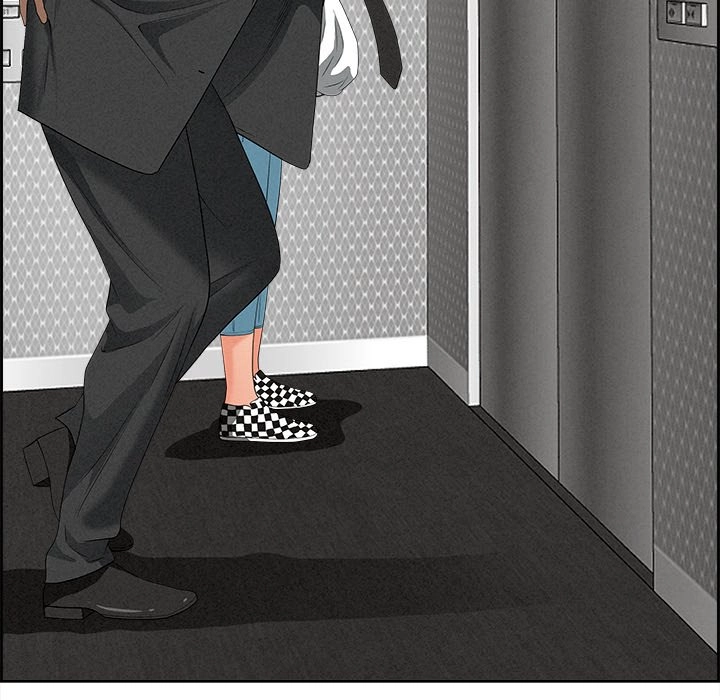 Her Bodyguard Chapter 18 page 64 - 