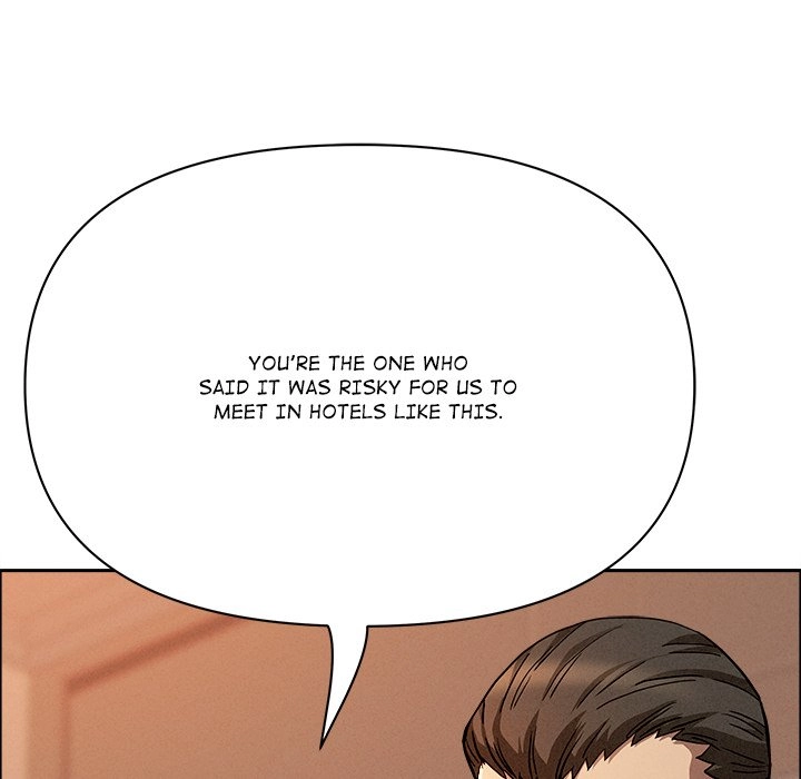 Her Bodyguard Chapter 32 page 136 - 