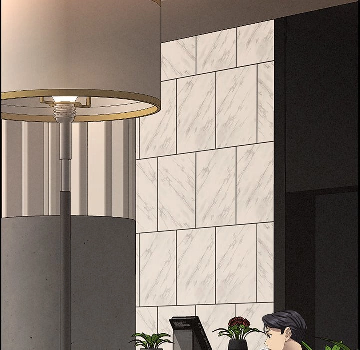 Her Bodyguard Chapter 7 page 39 - 