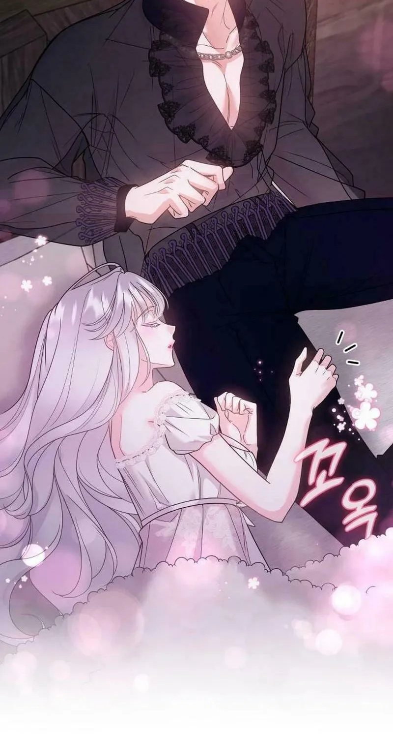 Holding You Close Chapter 11 page 117 - 