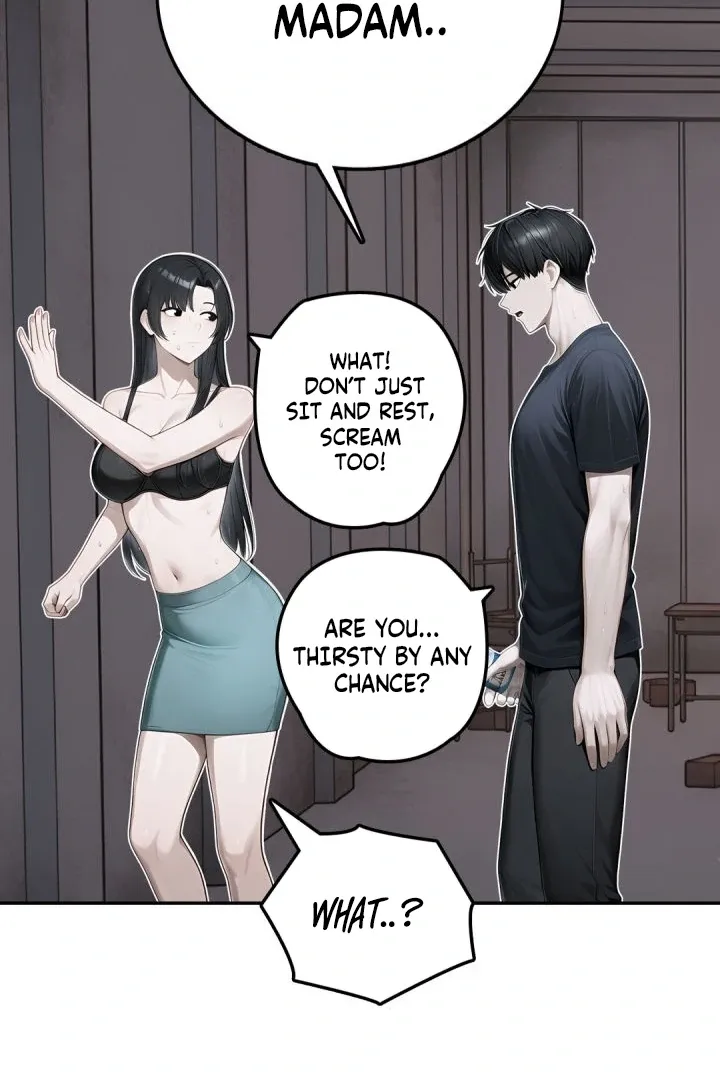 I got trapped inside a container with a married woman Chapter 3 page 61 - 