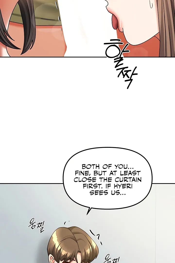 Living with Two Households Chapter 39 page 4 - 