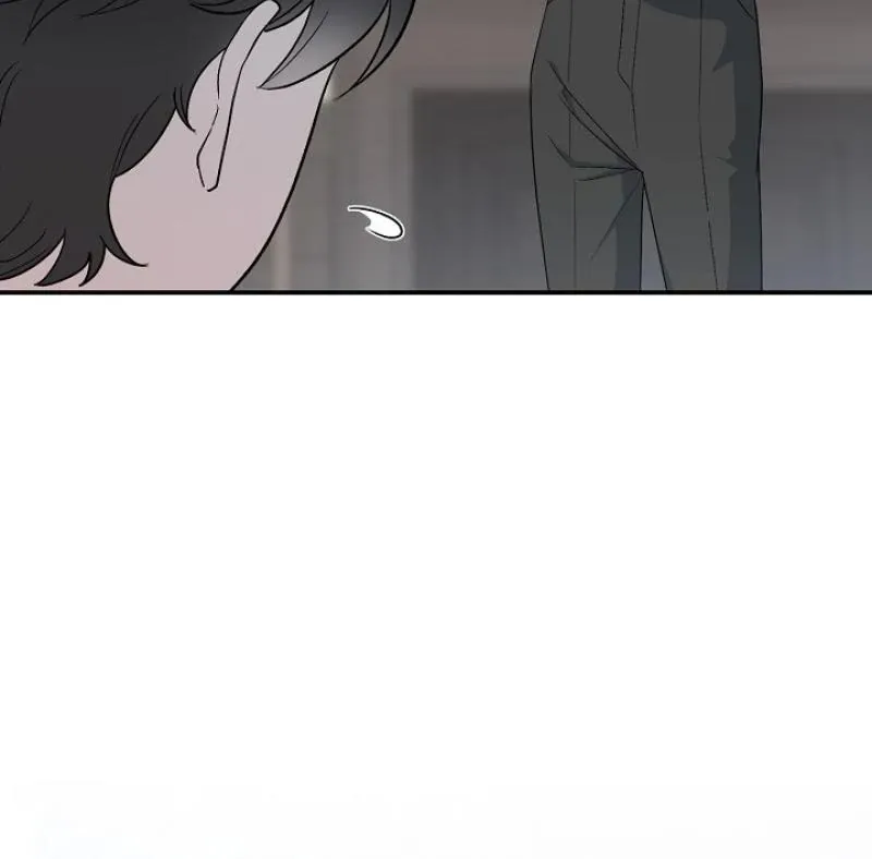 The atmosphere of the novel is in crisis Chapter 18 page 32 - 