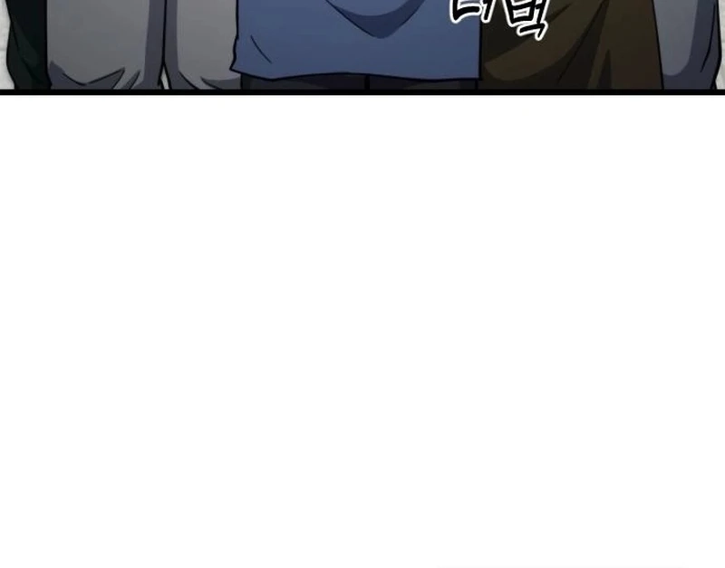 The Genius Girl Who Hides the Martial World