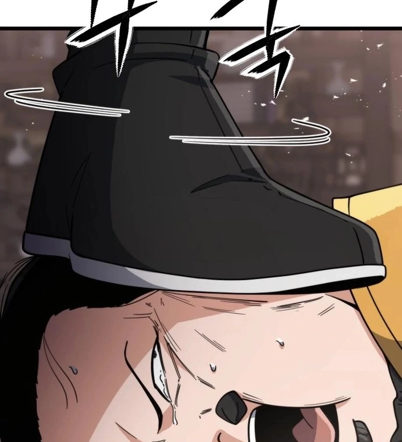 The Genius Girl Who Hides the Martial World