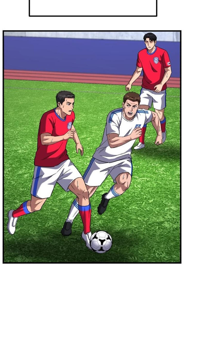 The Genius Midfielder