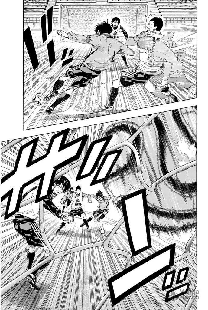 The Knight in the Area Chapter 300 page 9 - 