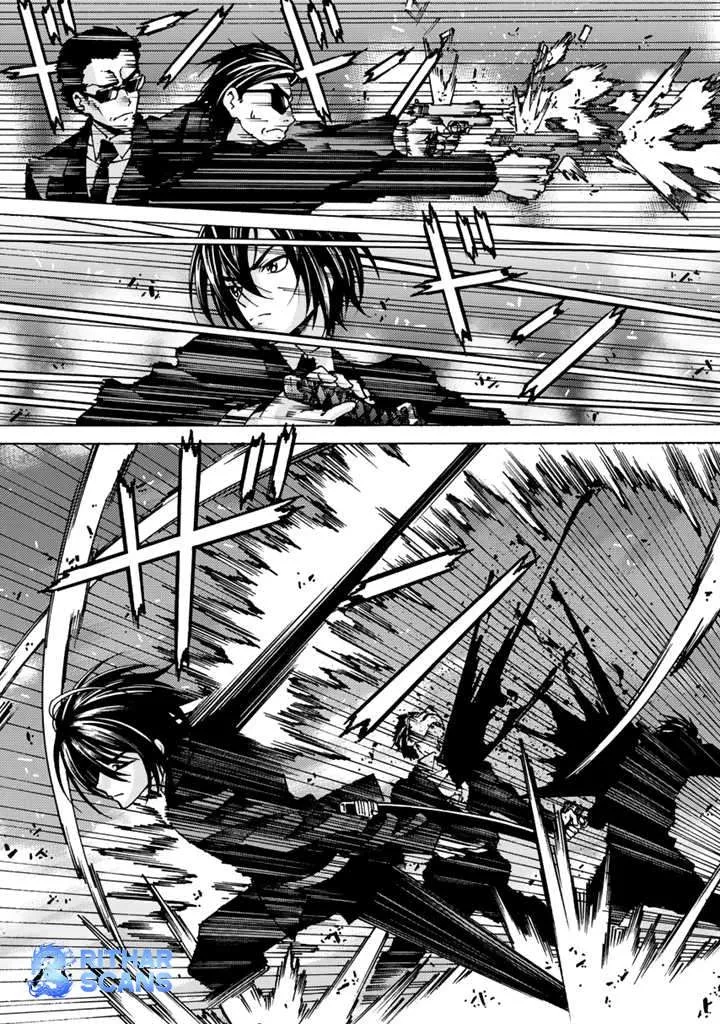 The Reincarnated Holy Knight Becomes the World
