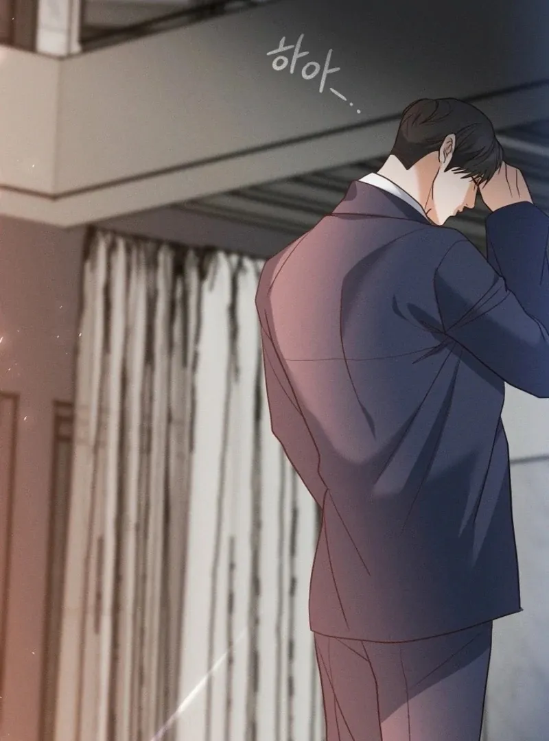 The Runaway Secretary Chapter 38 page 32 - 
