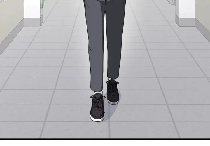 The Secret of the Partner Next to You Chapter 2 page 3 - 