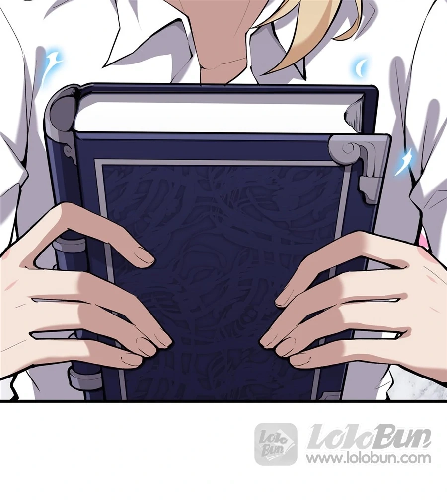 The Yellow-Haired Villain in the Female Main Character