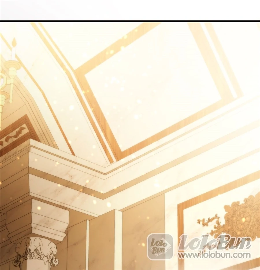 The Yellow-Haired Villain in the Female Main Character