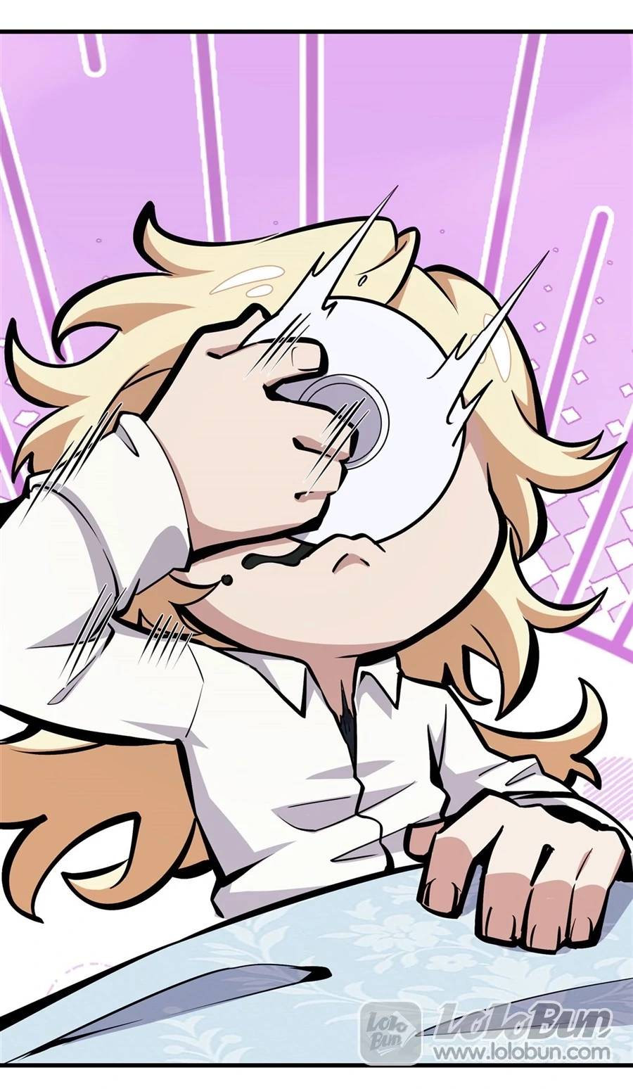 The Yellow-Haired Villain in the Female Main Character