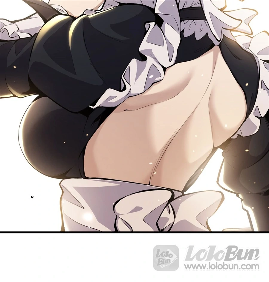 The Yellow-Haired Villain in the Female Main Character
