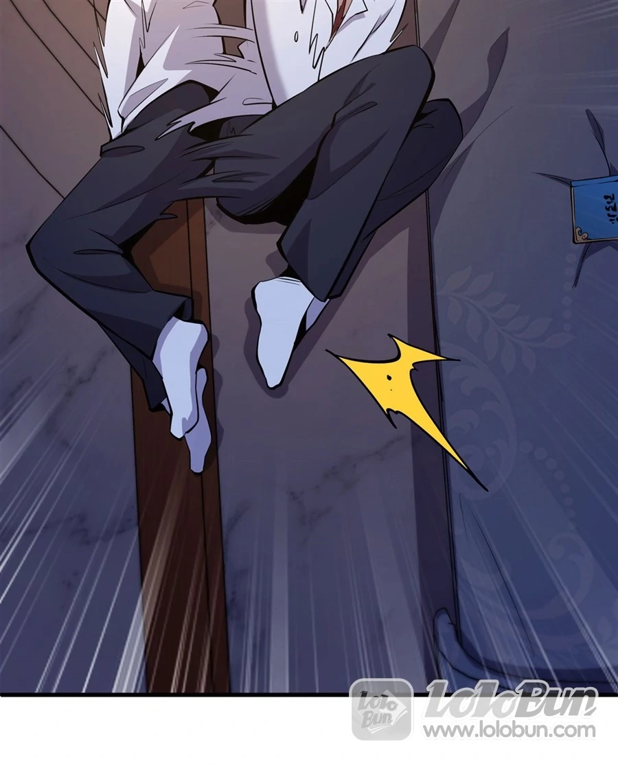 The Yellow-Haired Villain in the Female Main Character