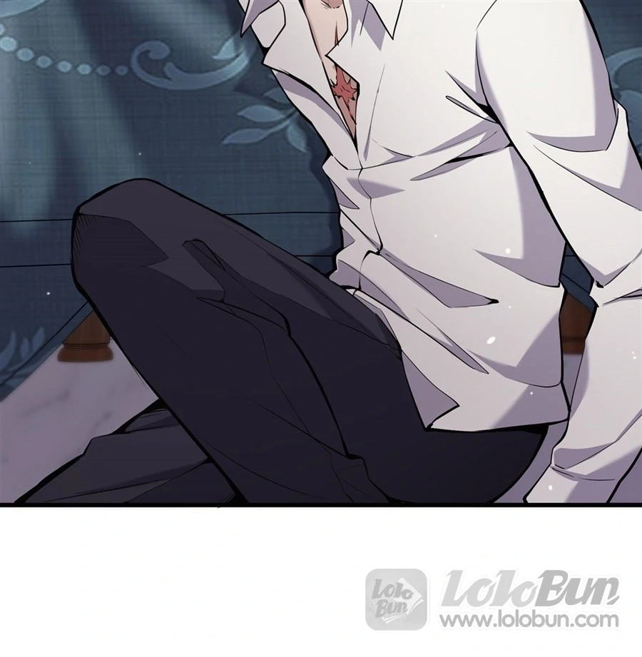 The Yellow-Haired Villain in the Female Main Character