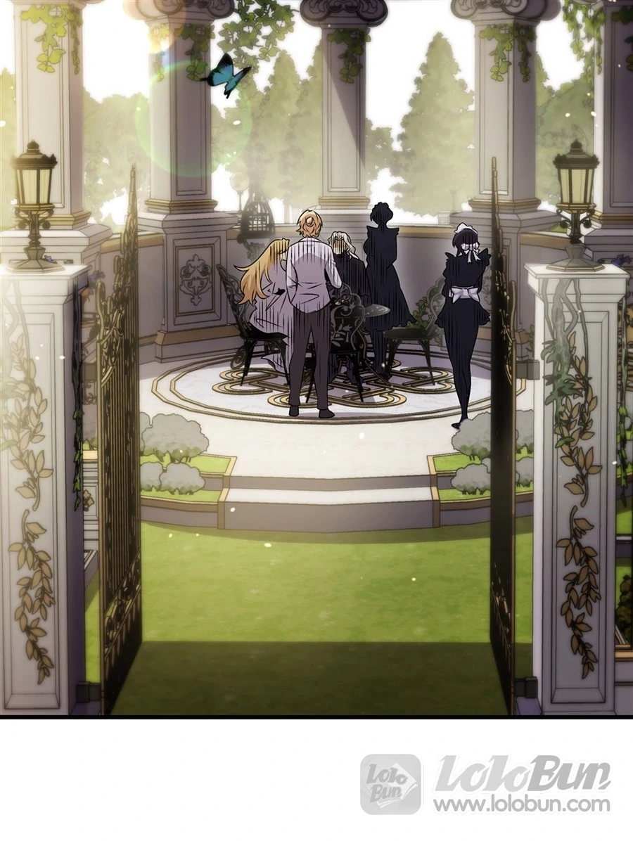 The Yellow-Haired Villain in the Female Main Character