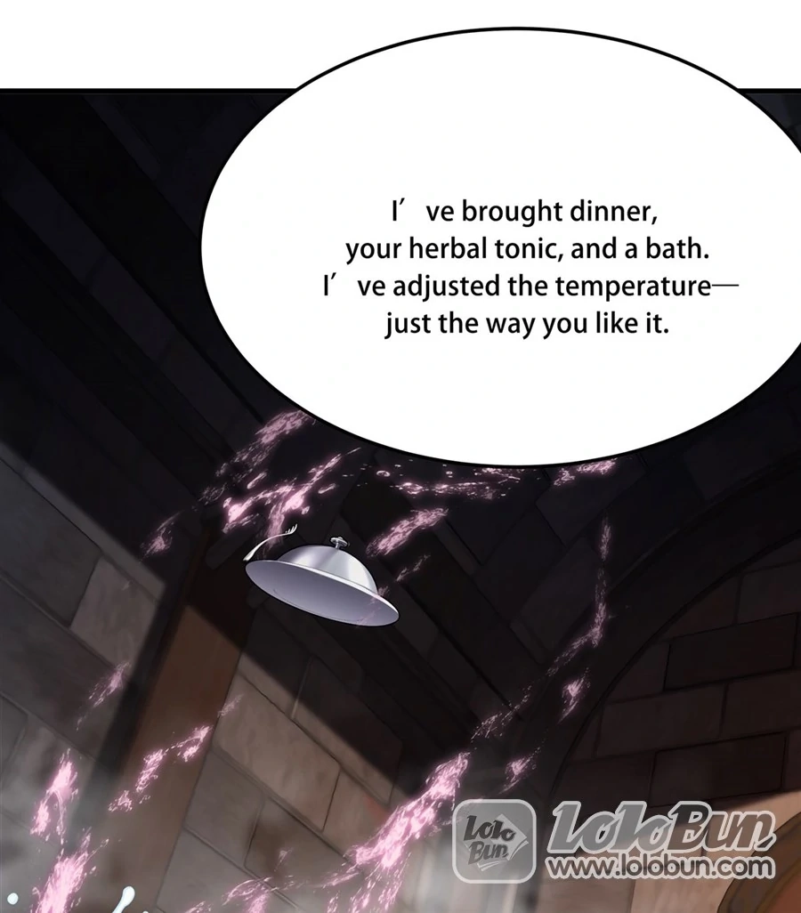 The Yellow-Haired Villain in the Female Main Character