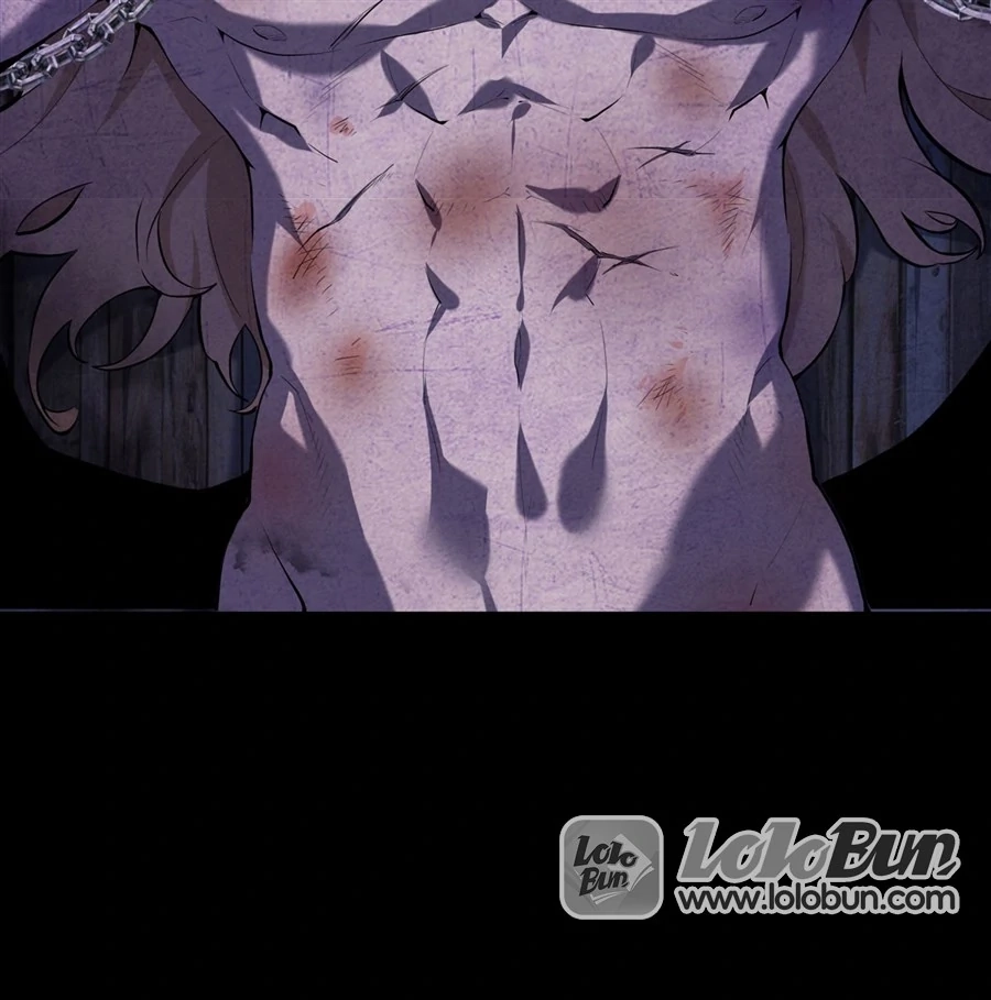 The Yellow-Haired Villain in the Female Main Character
