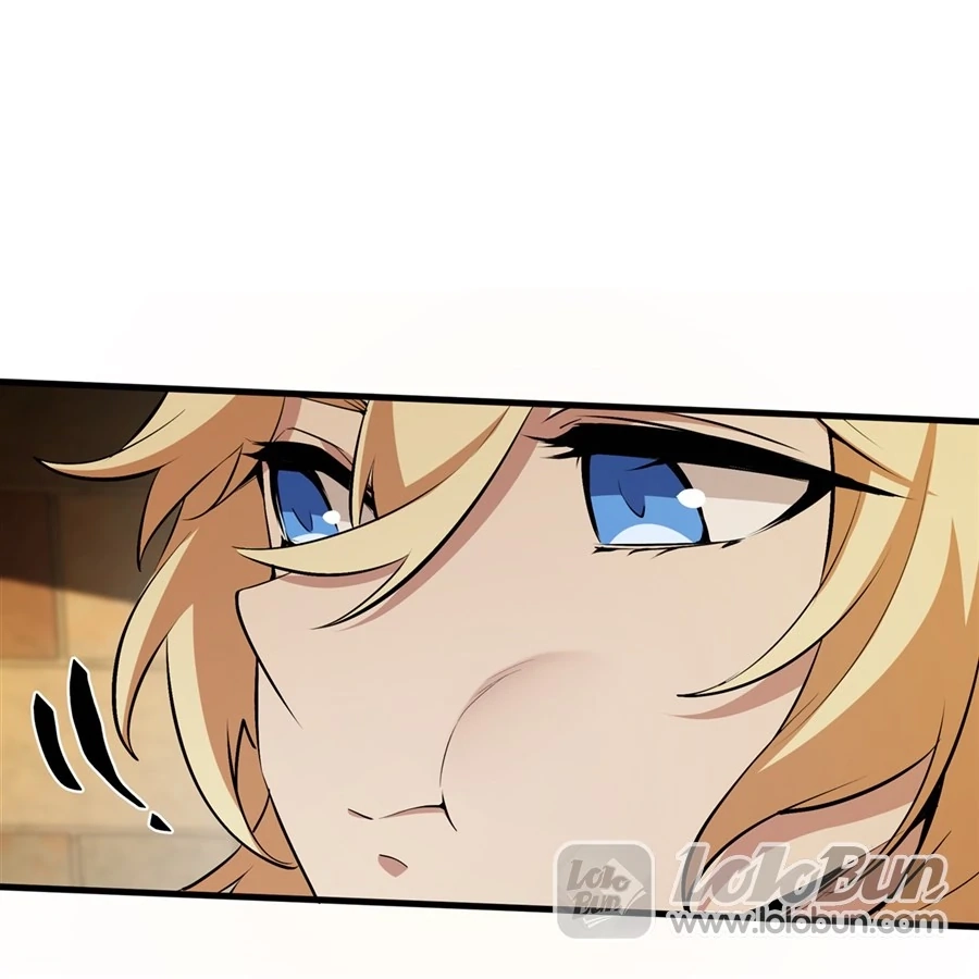 The Yellow-Haired Villain in the Female Main Character