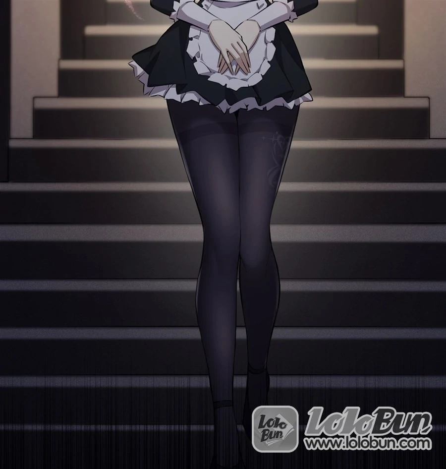 The Yellow-Haired Villain in the Female Main Character