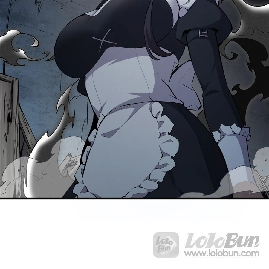 The Yellow-Haired Villain in the Female Main Character