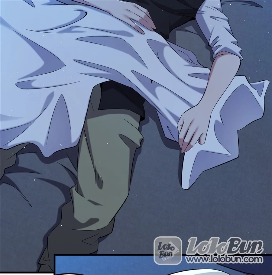 The Yellow-Haired Villain in the Female Main Character