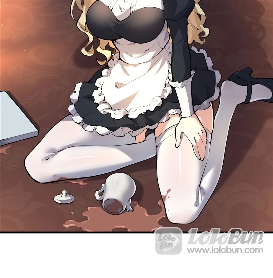 The Yellow-Haired Villain in the Female Main Character