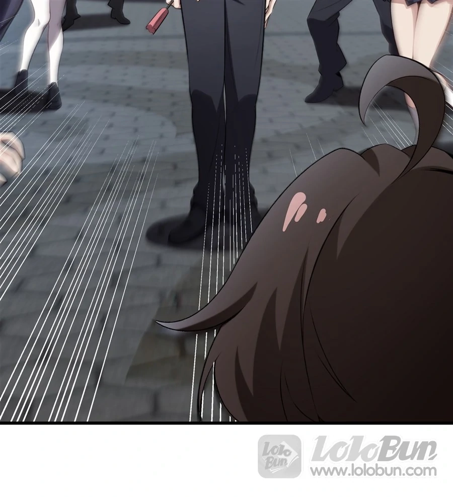 The Yellow-Haired Villain in the Female Main Character