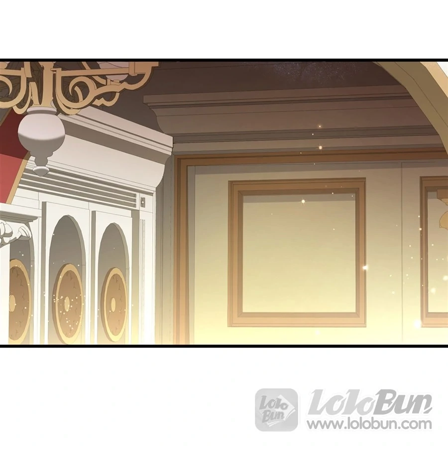 The Yellow-Haired Villain in the Female Main Character